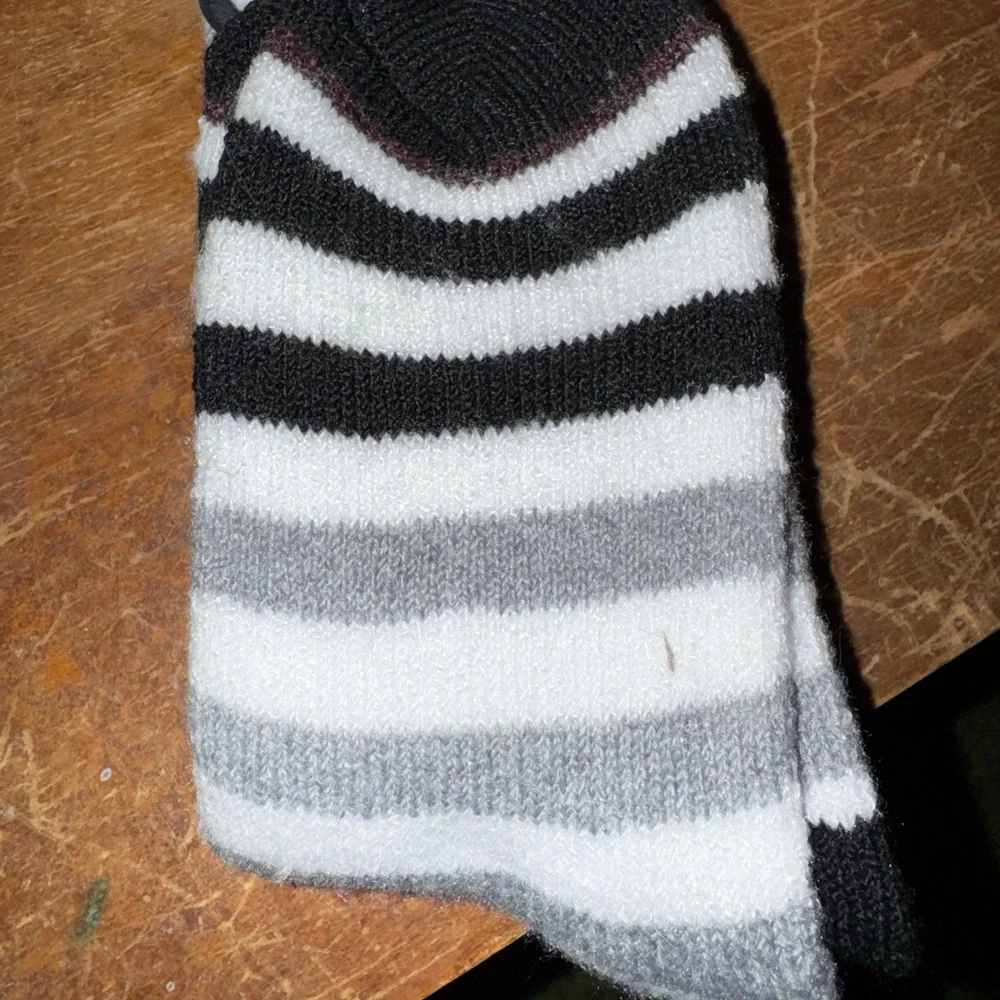 Essentials Striped Gray and White Terry Socks